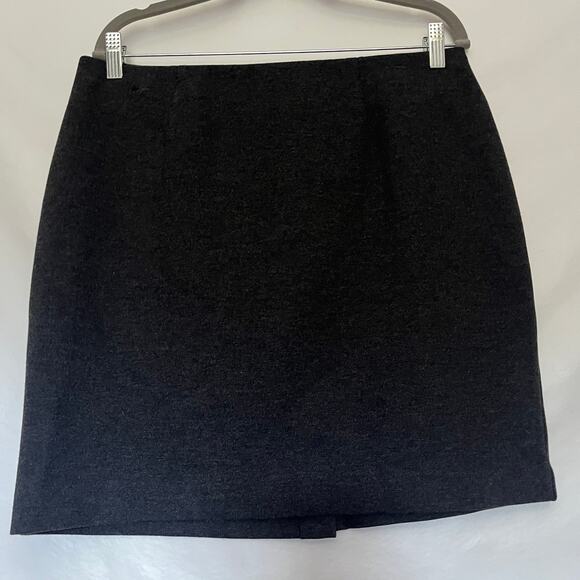 J.JILL Ponte Pencil Skirt Sz MP Charcoal Gray Stretch PullOn  Knee Length Career - Picture 11 of 11